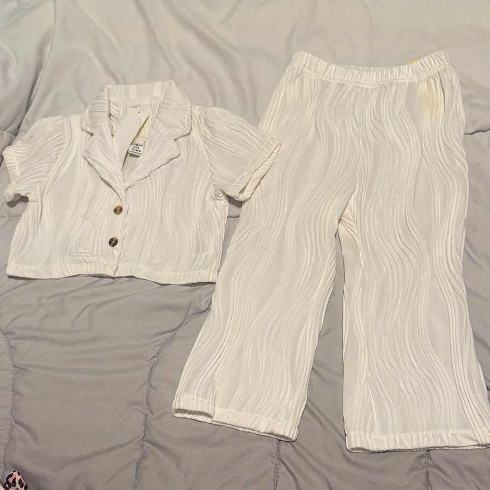 SHEIN Cream Textured Outfit